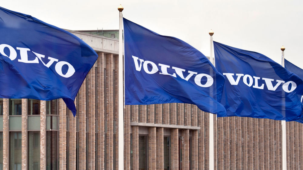 Fyra Volvoflaggor